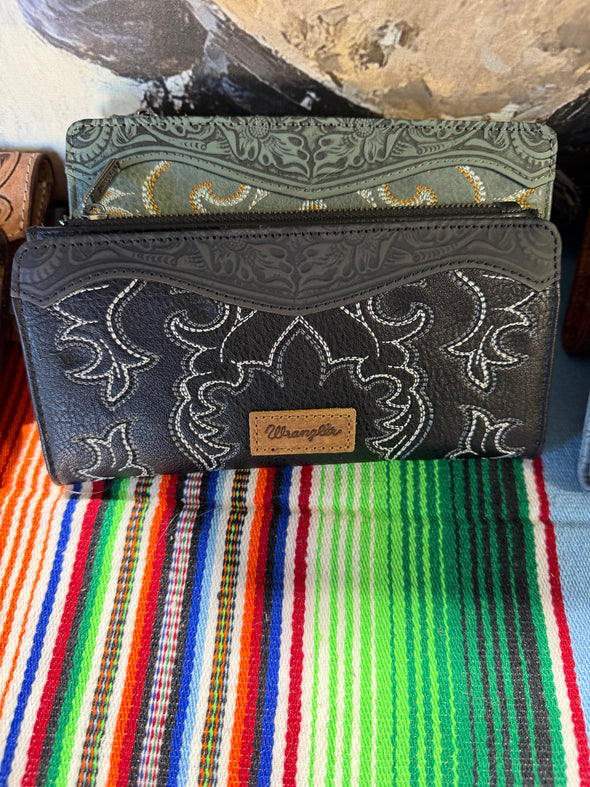 Woman’s Wrangler Boot stitched Wallet