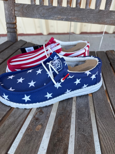 Hey Dude Wally American Flag