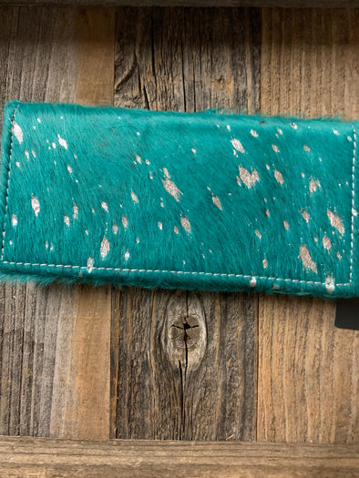 Henrietta, Turquoise Wallet