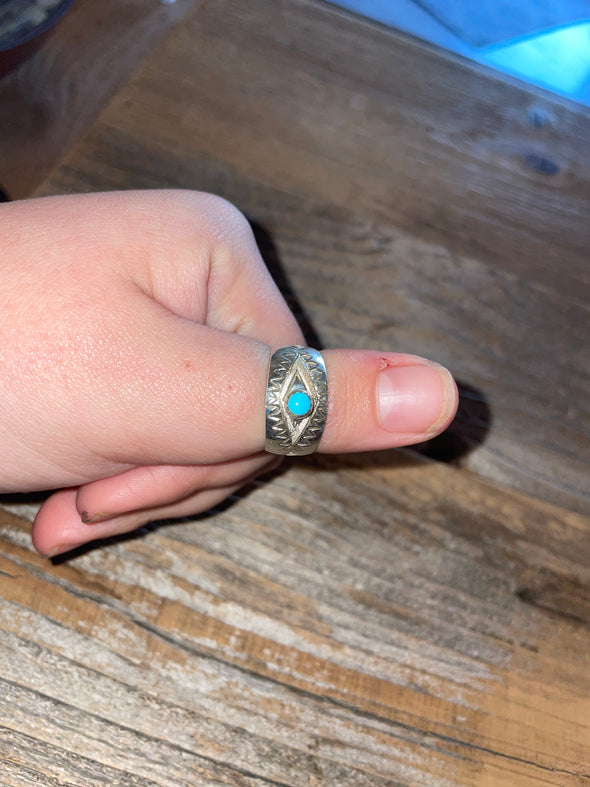 Donna, Simple Turquoise Ring